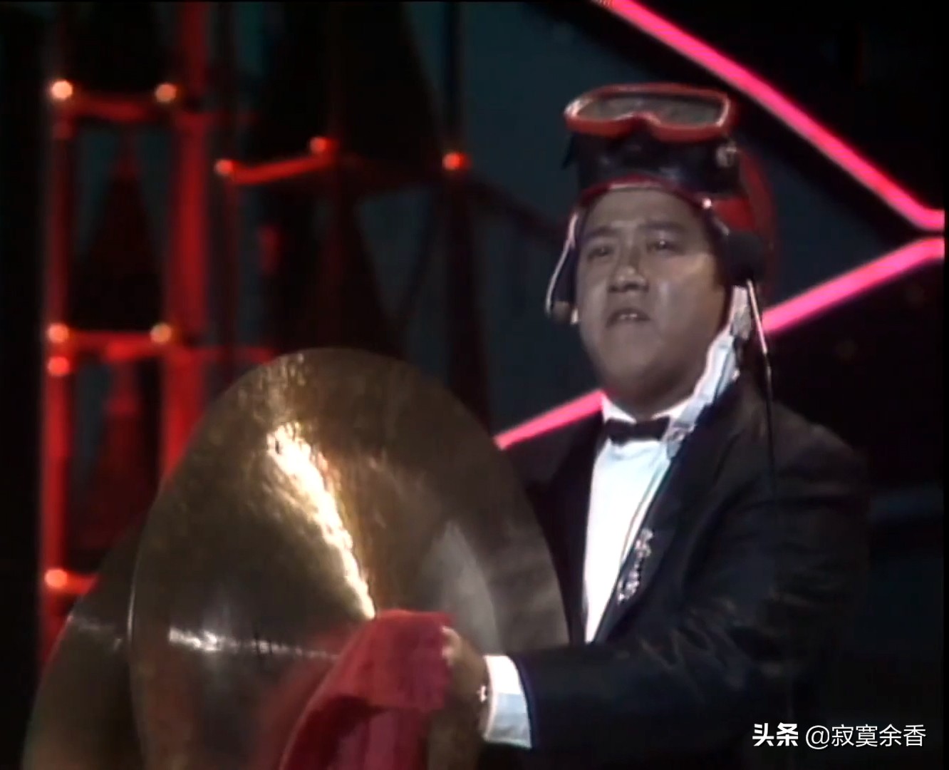 锁定85年群星劲歌荟萃,年轻时代的他们太惊艳太出彩了