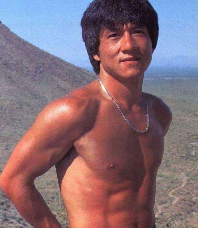 成龙甄子丹李连杰哪个厉害,成龙李连杰谁功夫强