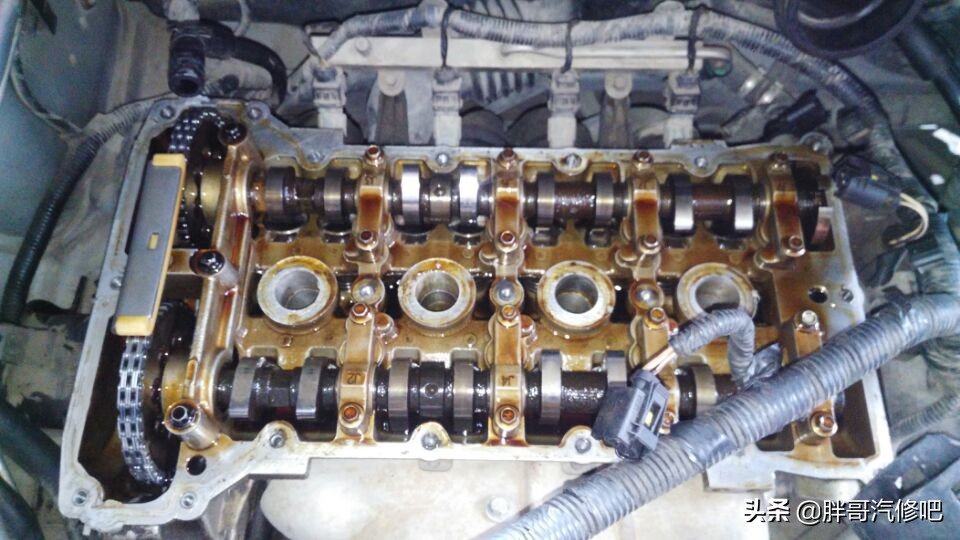 名爵mg3进气凸轮轴延迟的原因,名爵mg3进气凸轮轴位置在哪里