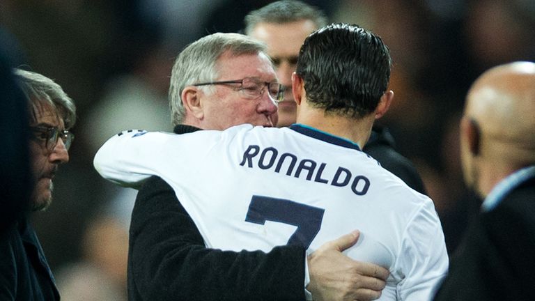 曼联名宿曝C罗训练细节，8点脚绑沙包狂练！曾想模仿却坚持不住