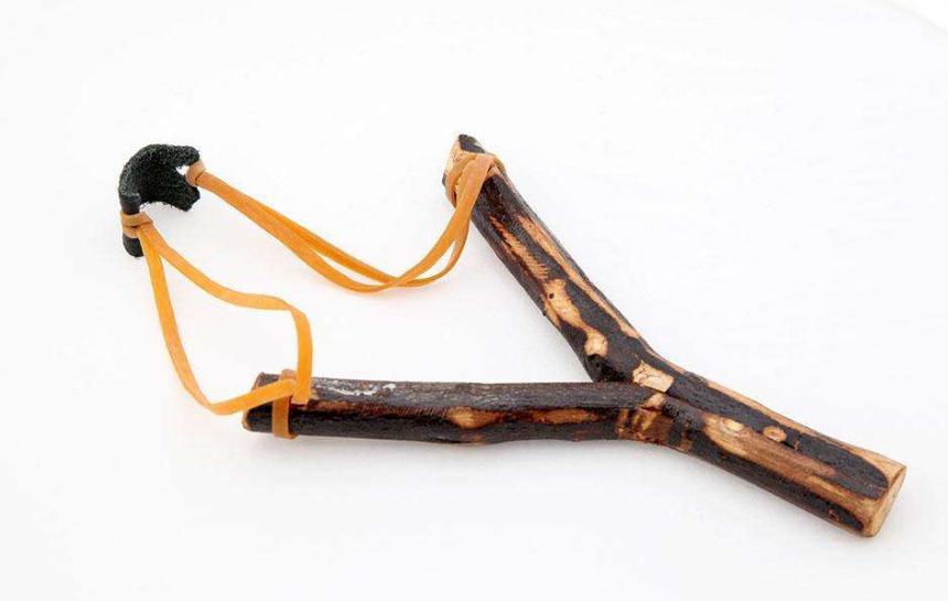 弹弓实体店违法吗,弹弓为什么网上可以售卖