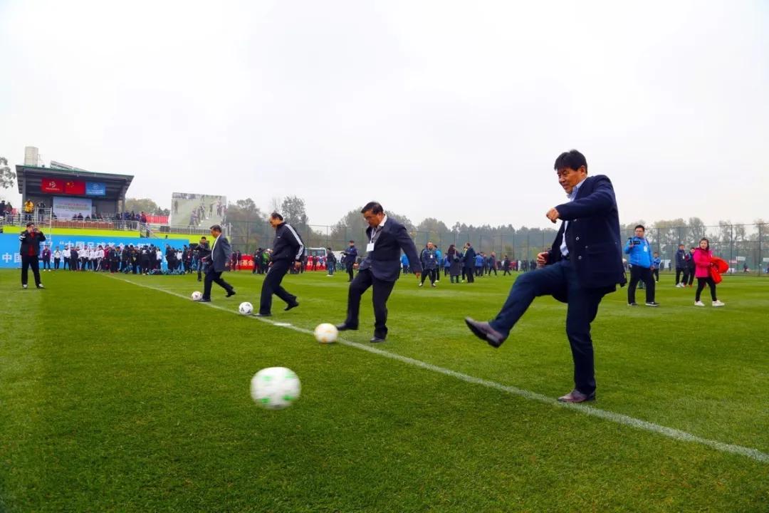 重磅｜职工足球牵手世鞠，今天“皮”一下