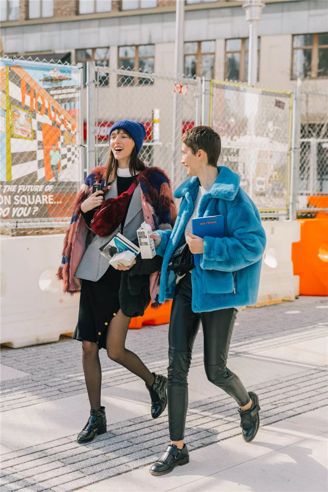 秋冬季哪种裤型百搭,冬季什么样的裤型好看又百搭