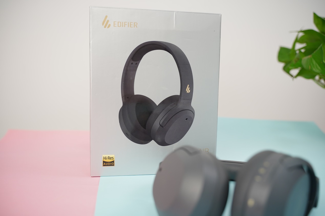 头戴式蓝牙耳机漫步者w830nb测评,漫步者w820nb蓝牙耳机测评