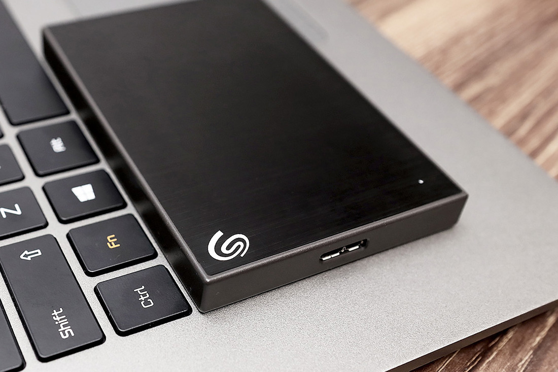 希捷硬盘新睿翼,希捷新睿铭系列移动硬盘