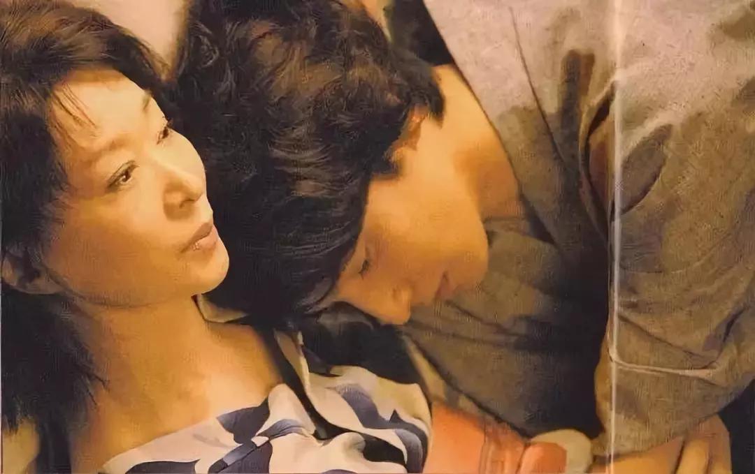 “生而为人，我很抱歉”，太宰治的一生，乃至今日，仍颇受争议