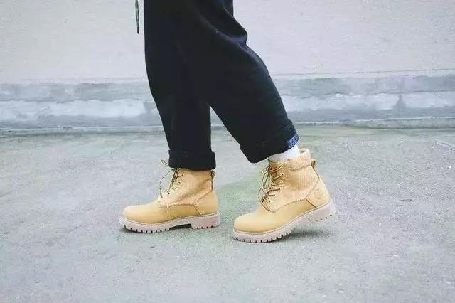 低帮鞋和高帮鞋哪个显高,低帮鞋和高帮鞋哪个好搭配