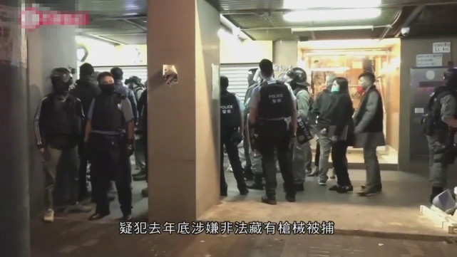 ar15突击步枪威力多少,警方缴获的awm狙击枪