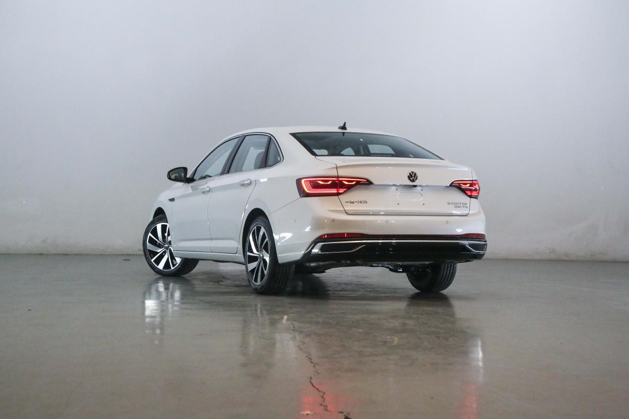 轿车大众速腾,大众紧凑型轿车速腾