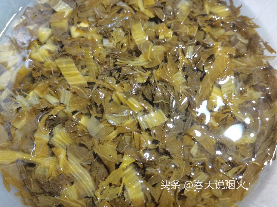 墨鱼炒什么配菜好吃又简单,墨鱼炒什么菜最好吃