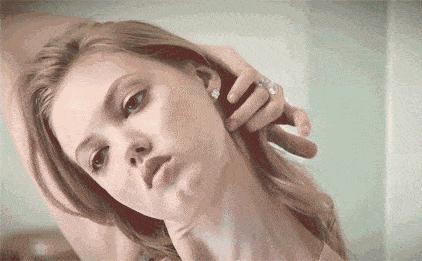 颈纹怎么运动消除简单方法,如何消除颈纹最有效的运动方法