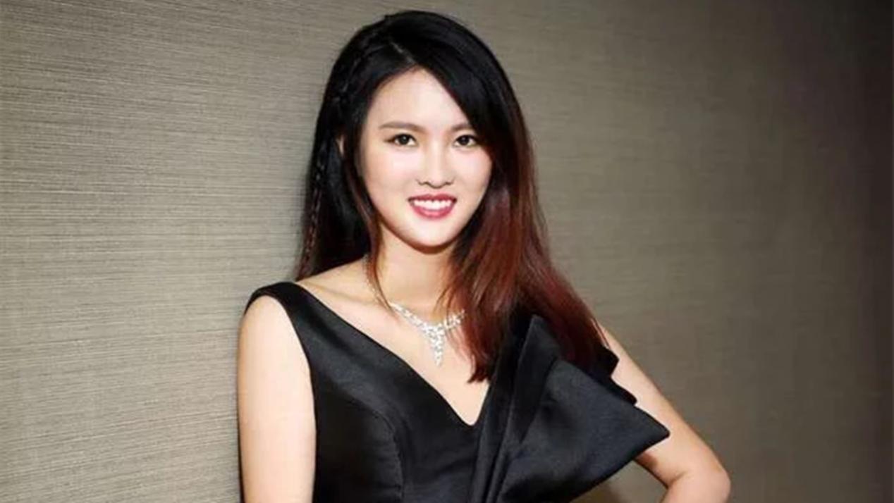 吴敏霞陈若琳综艺,跳水女运动员陈若琳照片