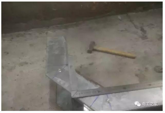 桥架各种弯头制作计算方式与视频,桥架z字弯头制作方法