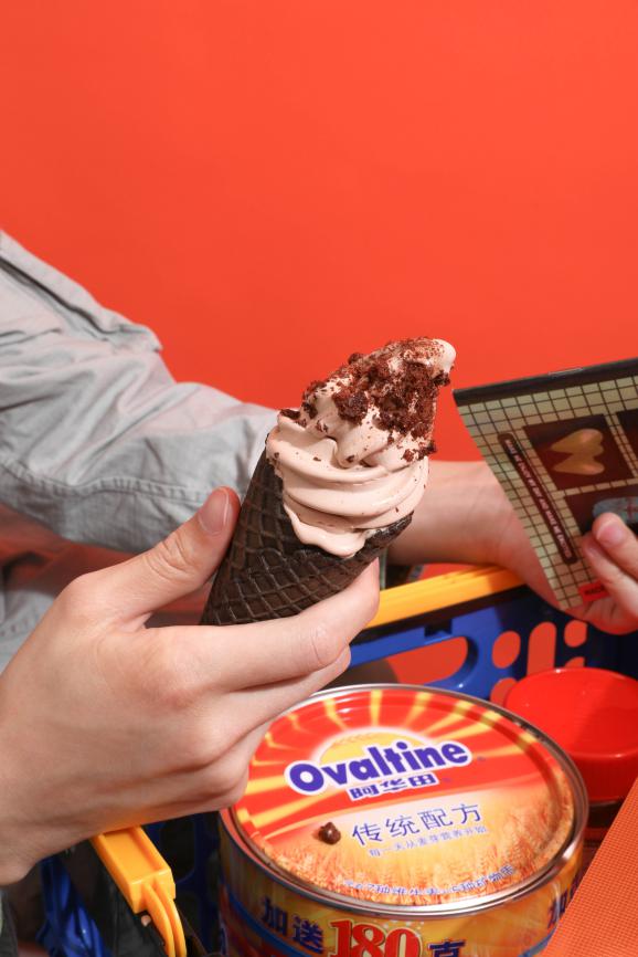 「心随茶韵走，意随音律飘」喜茶南昌新店落子王府井