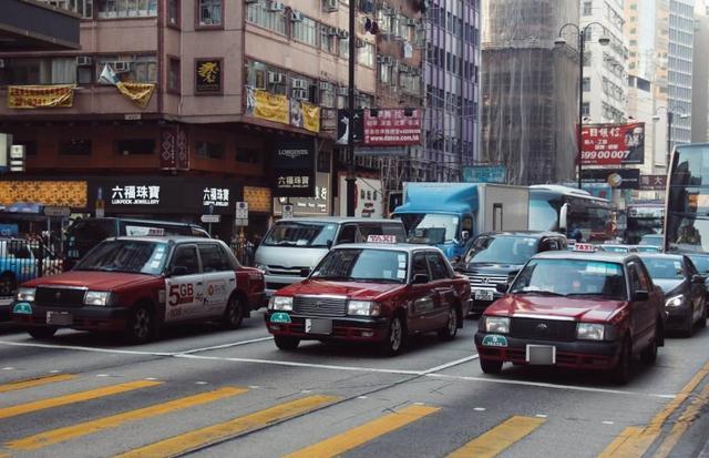 香港车干净原因,香港车很旧但很干净