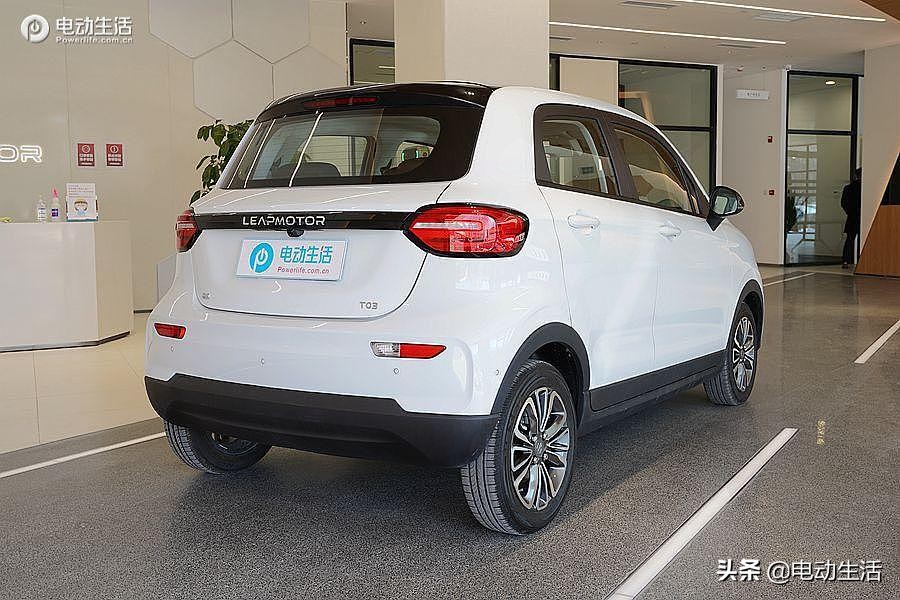 零跑t03历史低价,零跑t03官方权益