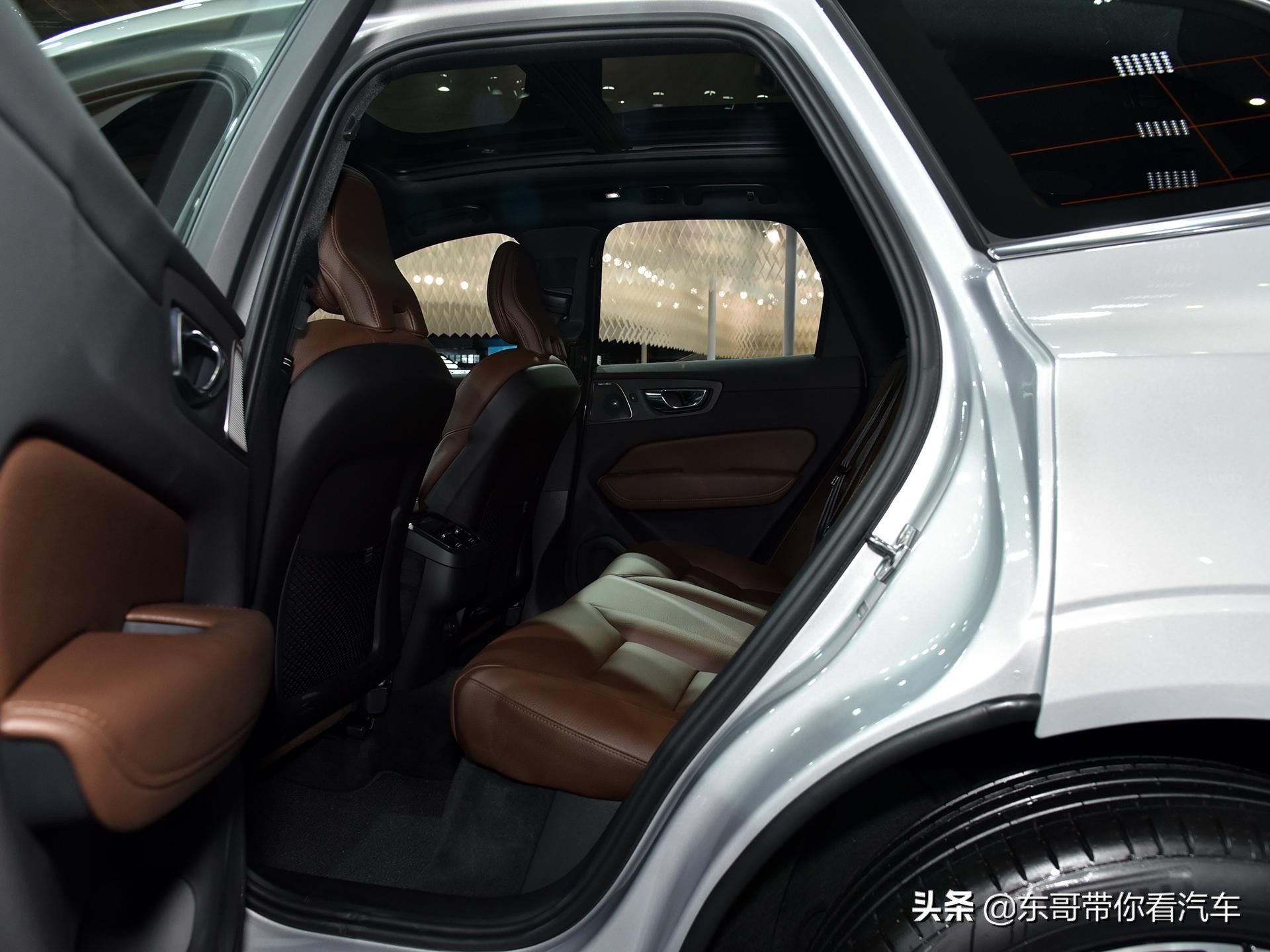 豪华品牌四驱SUV,宽敞舒适又安全,实拍沃尔沃XC60
