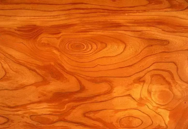 实木复合门都有哪些贴皮材料,实木复合门木皮好还是密度板好