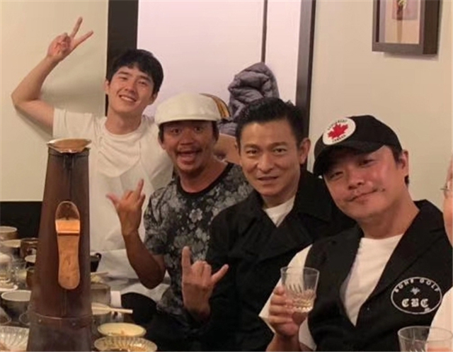 那些年刘德华到底帮助过多少人,那些年的华仔