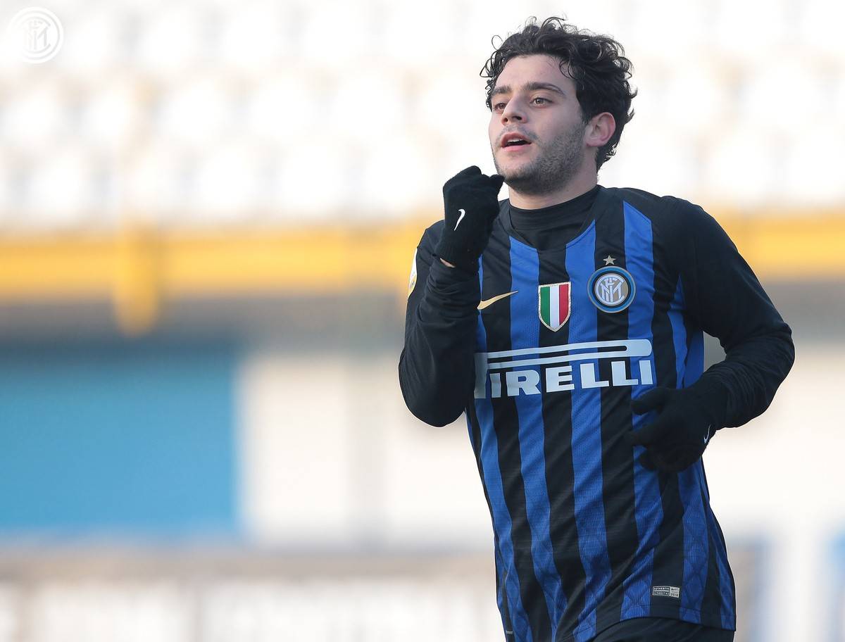 大胜晋级！妖人新星闪耀全场，30分钟上演帽子戏法