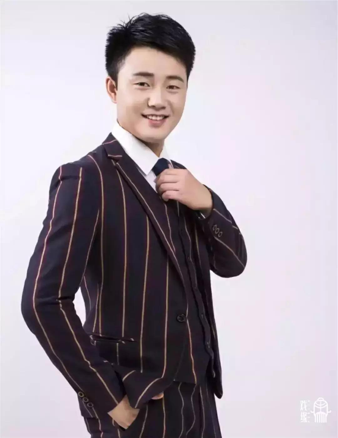 戏曲赵文东,戏曲网红赵文东