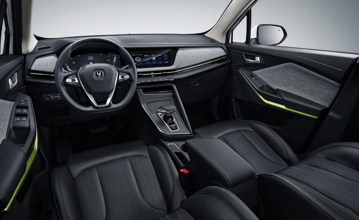 恒大八连冠后的场地,八冠王恒大当年有多强