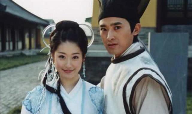 周星驰签约10年却只拍了两部戏,和周星驰合作过的31位明星现状