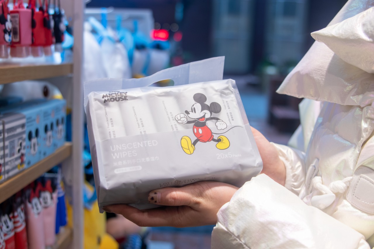 “米奇米妮”来啦~名创优品放大招!在重庆也能get正版周边