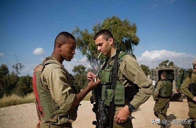 香烟不被禁止，反而在*队军**受欢迎，成为战场的必需品，这是为何？