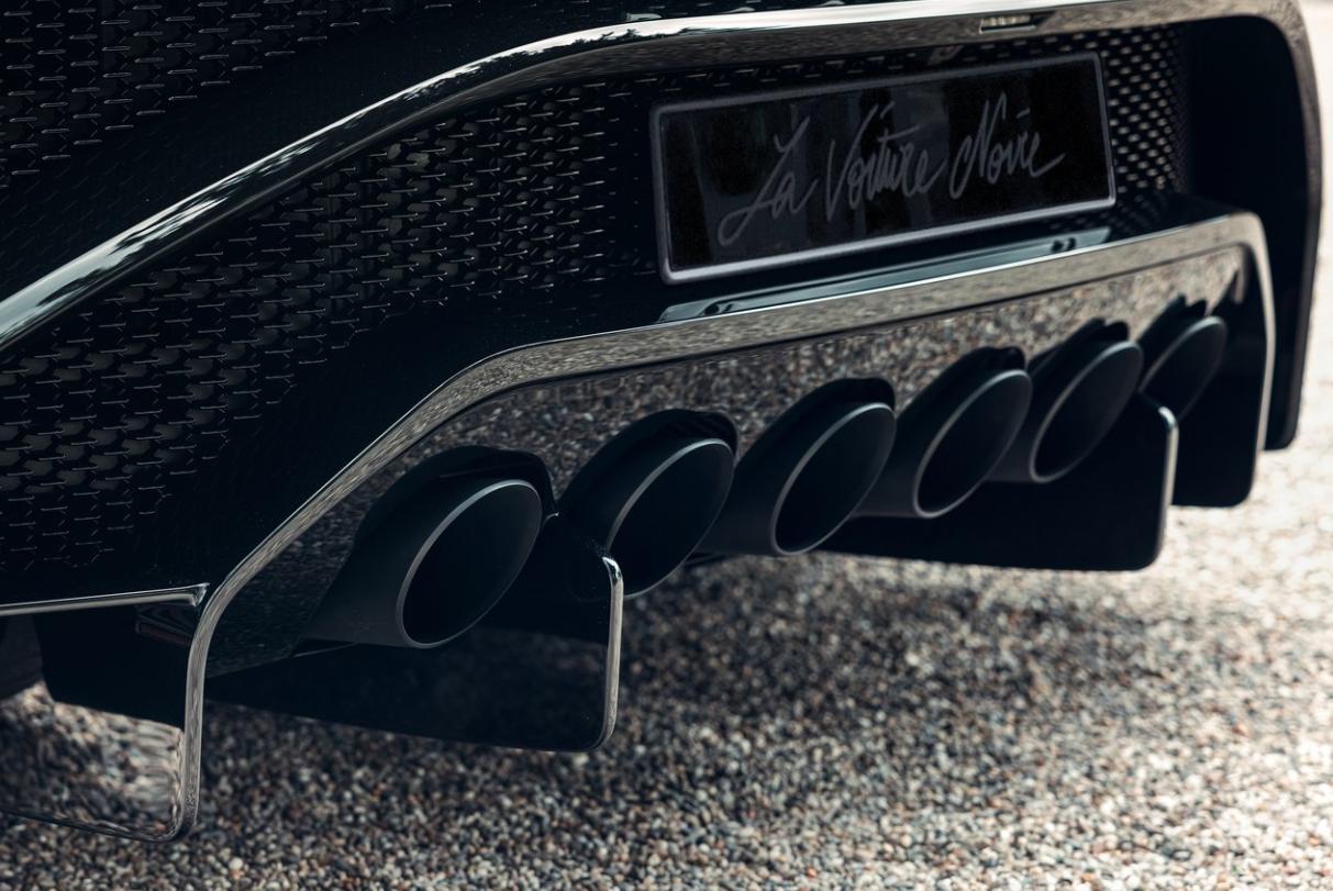 c罗限量版布加迪多少钱,c罗布加迪最新款