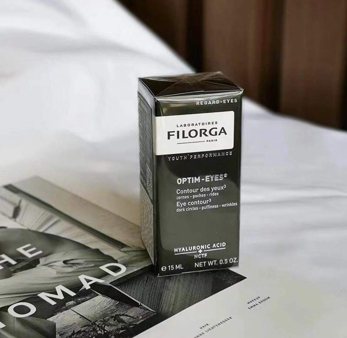 有句话说得好:美不美看脸,老不老看眼