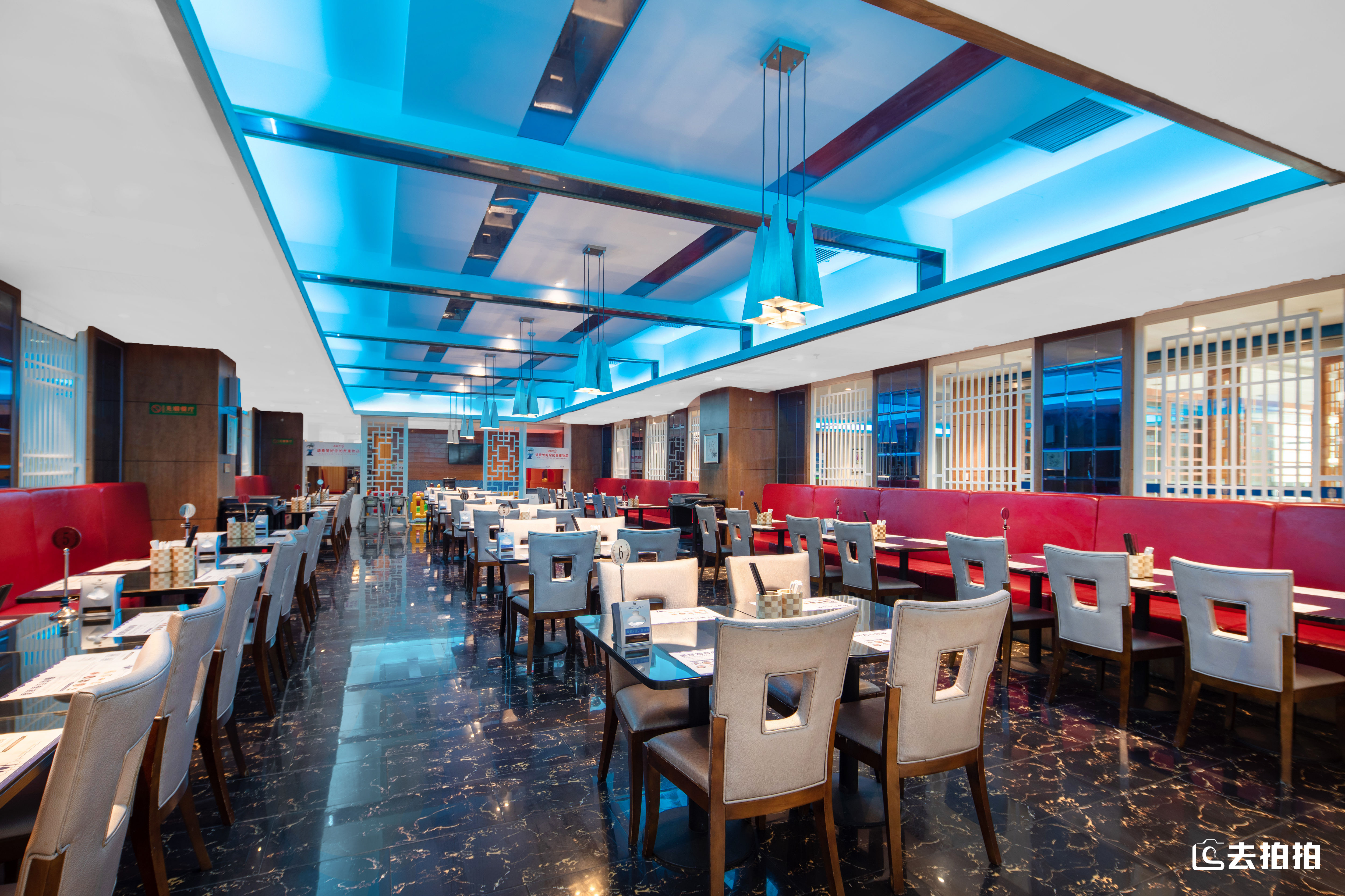 去拍拍蓝海酒店l做一片有温度的“蓝海”