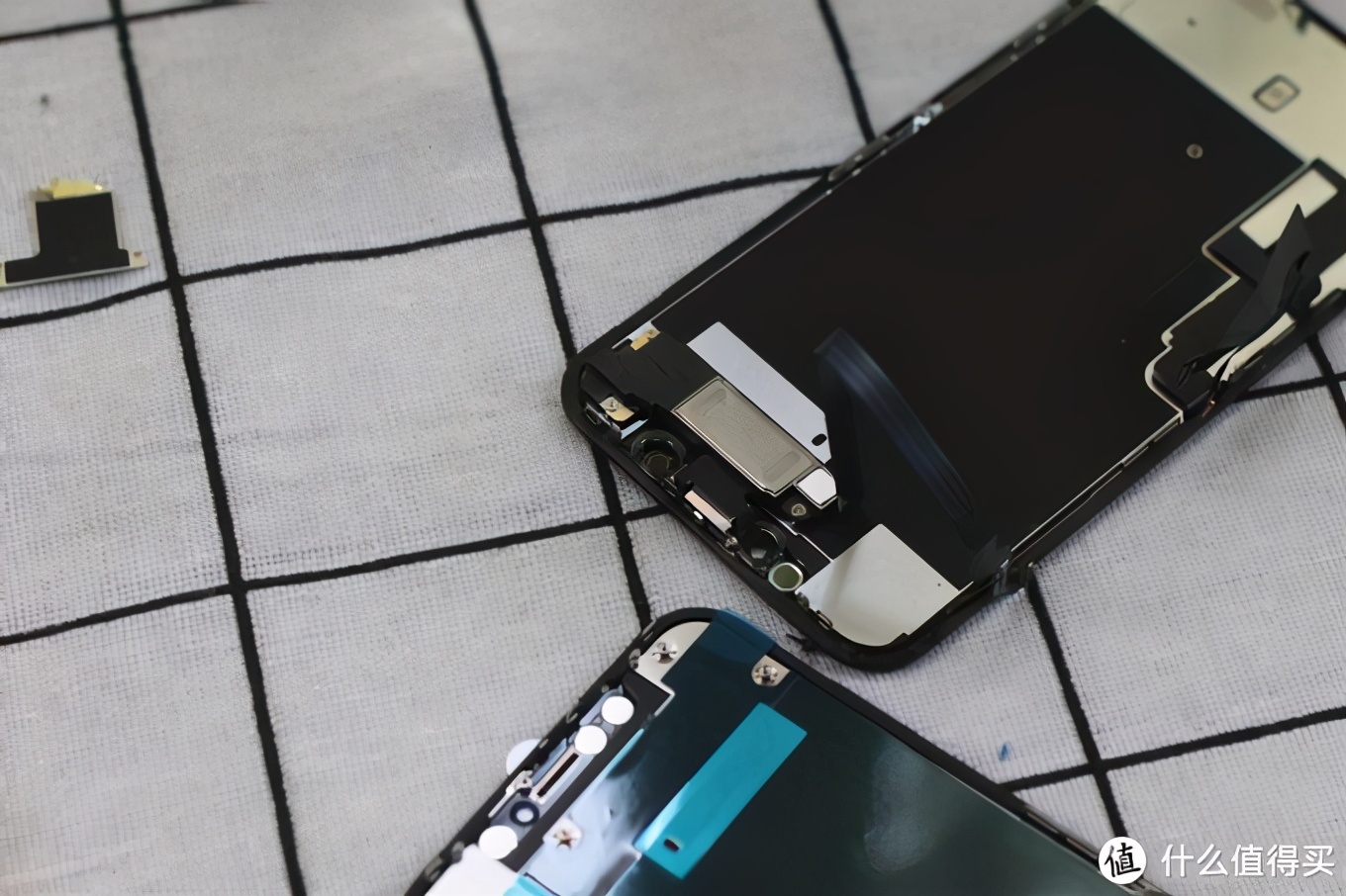 iphonexr换屏幕总成价格是多少,iPhonexr屏幕总成更换