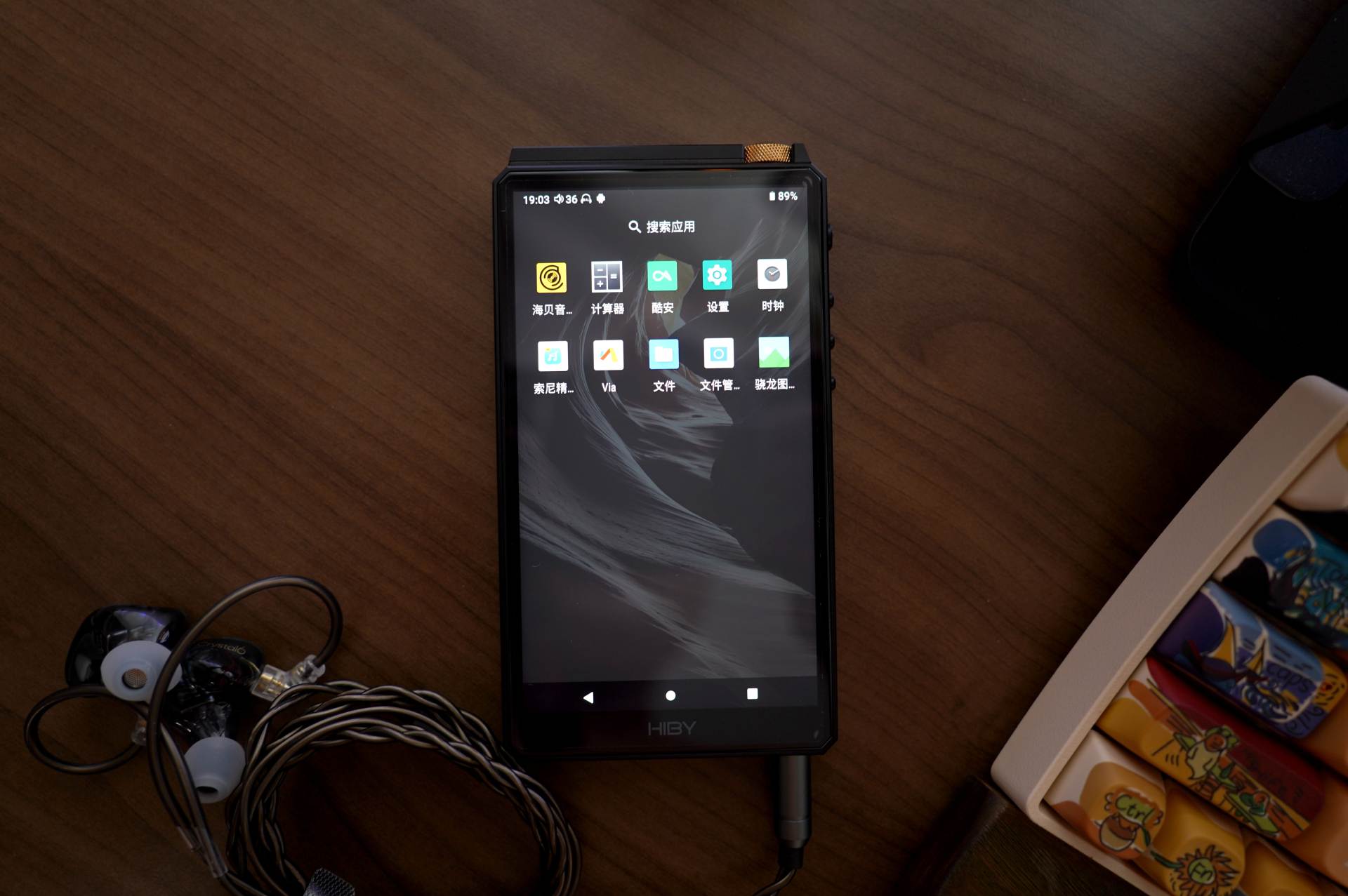 喜欢听歌的人，大多都是孤独的，盘点我手头的Music装备