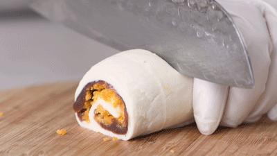 蛋黄酥不用烤箱制作的方法,蛋黄酥不用烤箱怎么做好吃