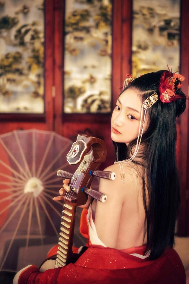 胡曾的咏史诗赤壁译文,胡曾的咏史诗易水写作思路