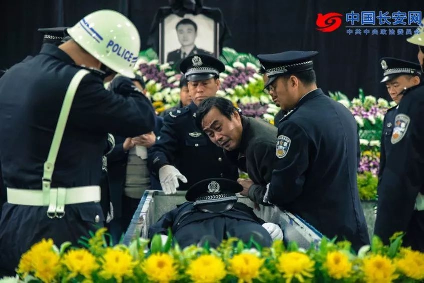 收到再审决定书,收到高院再审决定书