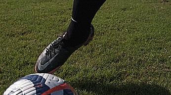 足球射门入门基础篇,足球射门技术由哪三个部分组成