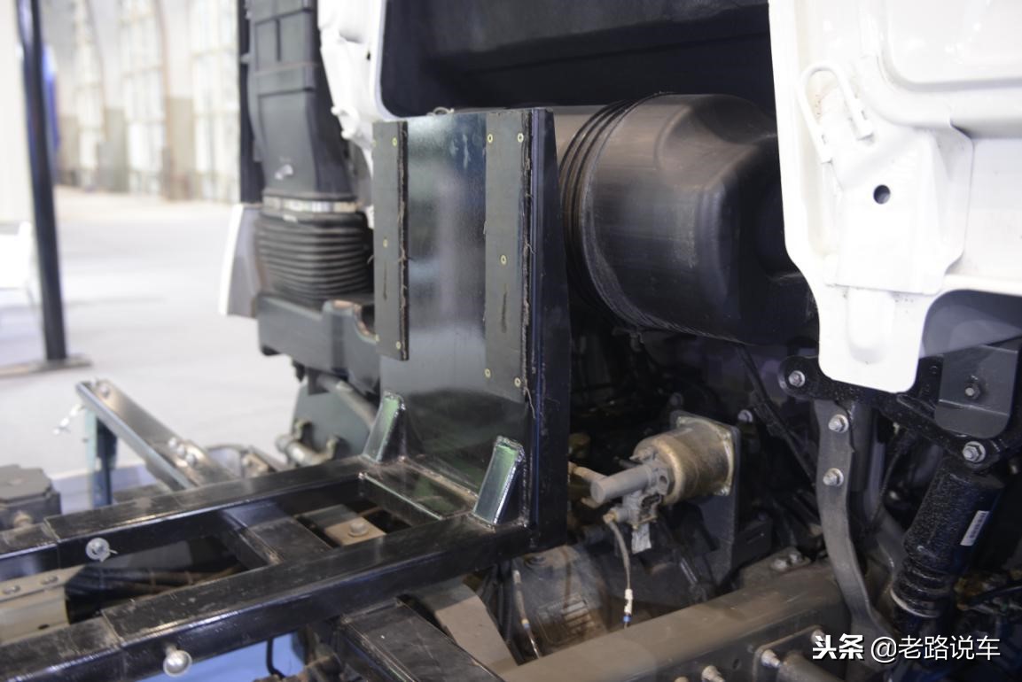 中国重汽豪沃t5g试驾,重汽豪沃轻卡t5缺点