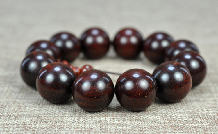 小叶紫檀珠子开裂补救,小叶紫檀108珠开裂是什么原因
