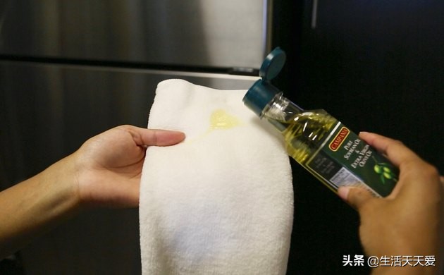 不锈钢器具怎样清洗干净,不锈钢清洗小技巧实用