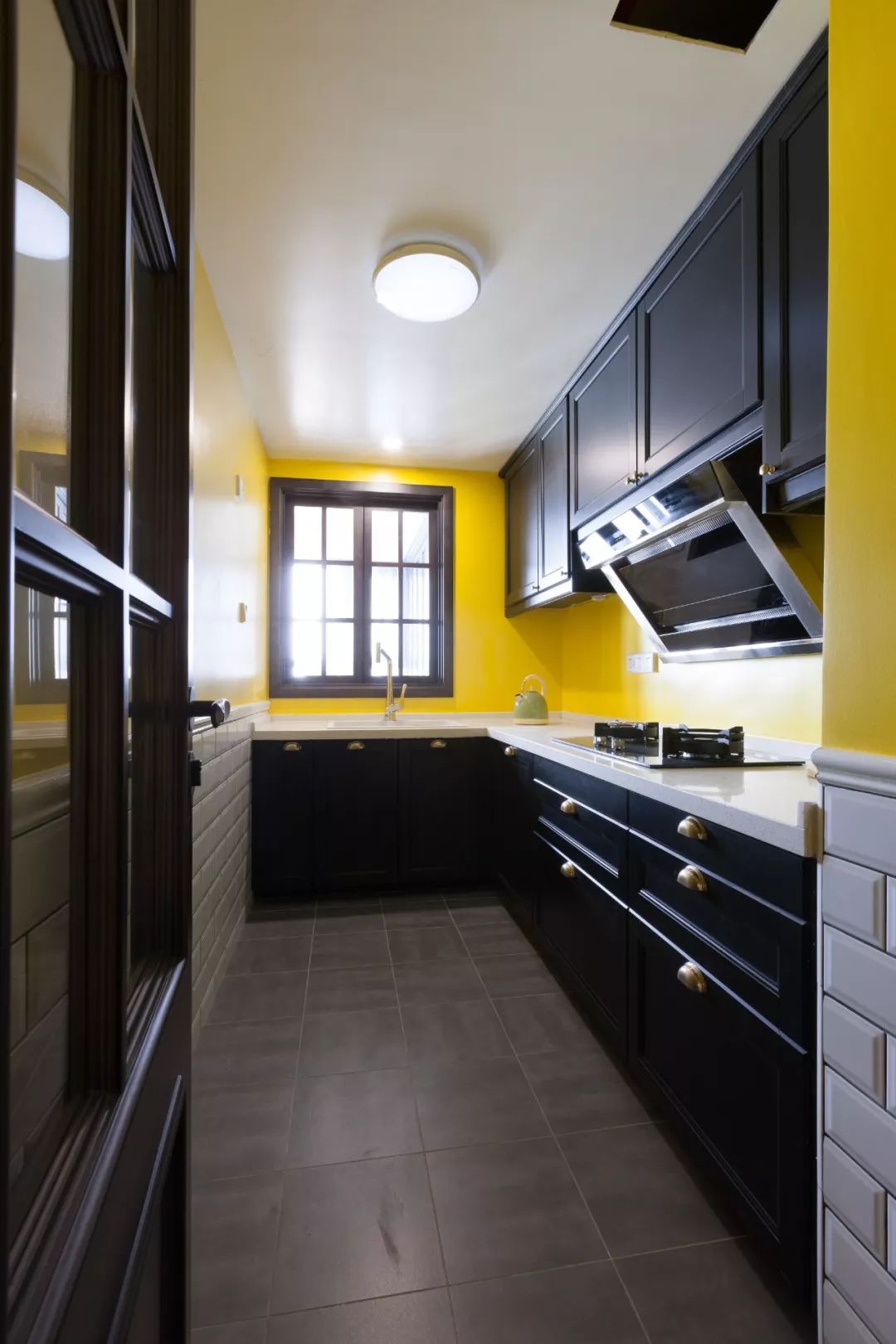 厨房橱柜门新中式款式和颜色,橱柜门颜色香芋色