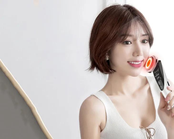 “38岁的年纪,18岁的脸”:能保持年轻的女人,手里少不了它