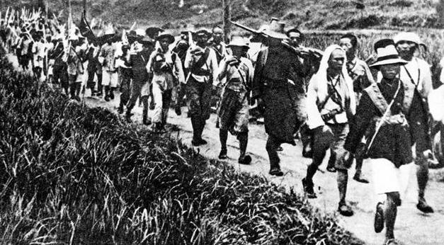 1931年，黄公略牺牲，毛*东泽**评价：毕生何奋勇，好教后世继君来