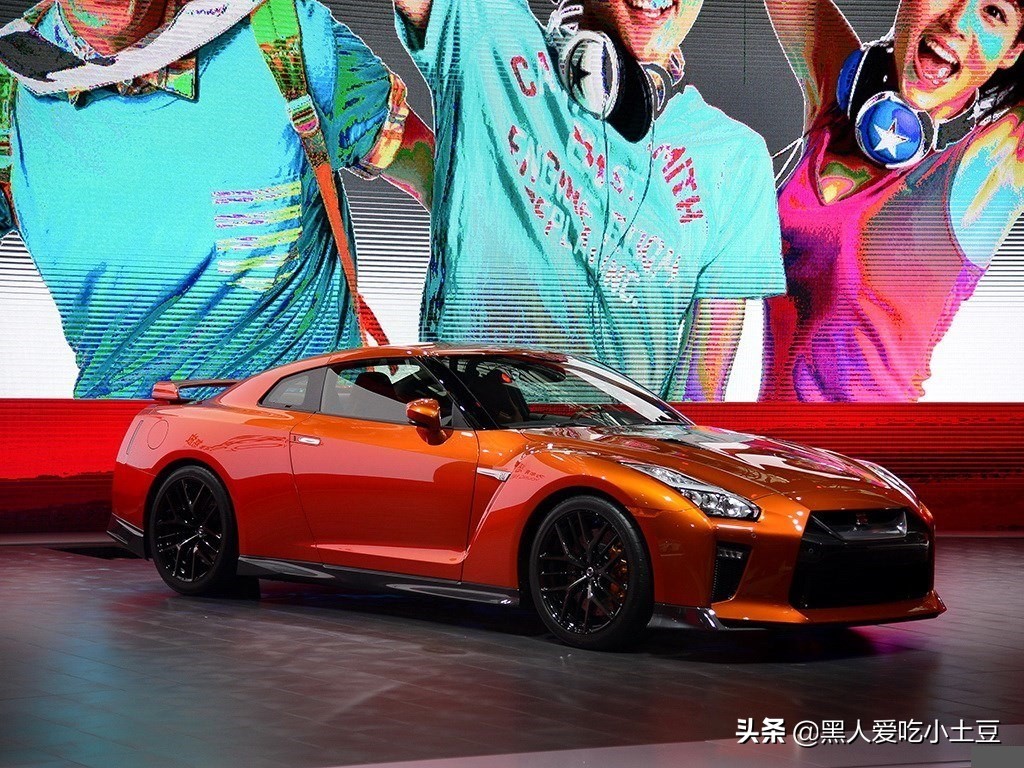 尼桑gtr到底多强,2017款尼桑gtr全方位讲解