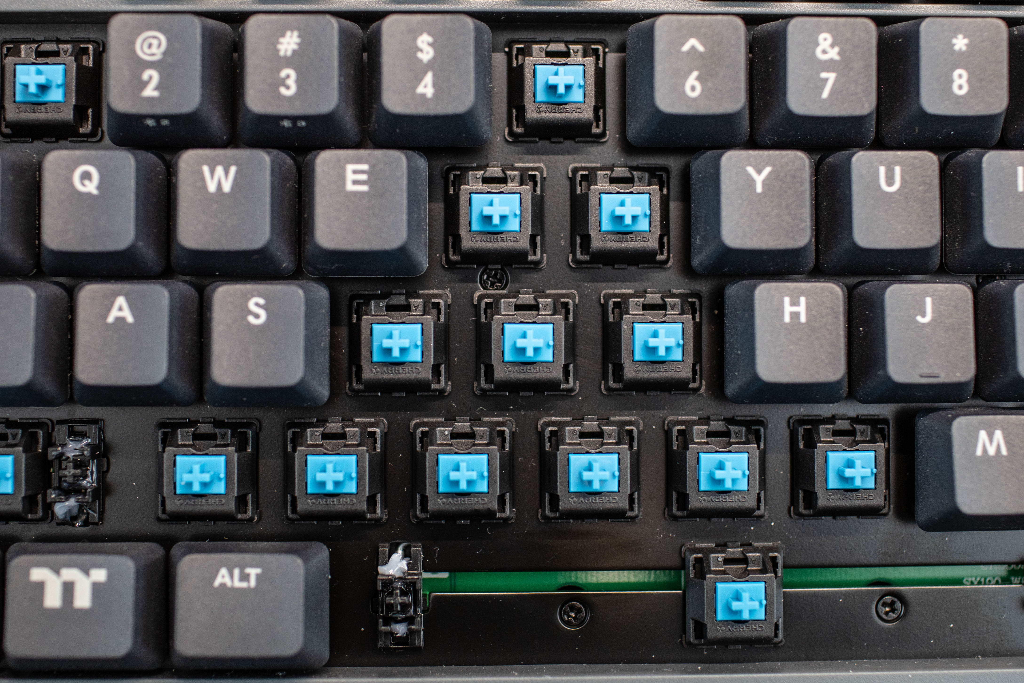 tt快银轴键盘,ttc最新键盘