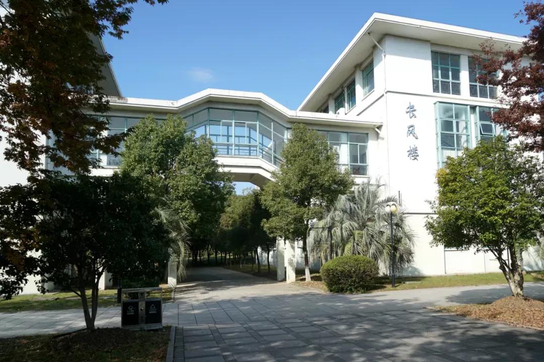 江苏省高校(六十六)苏州大学应用技术学院