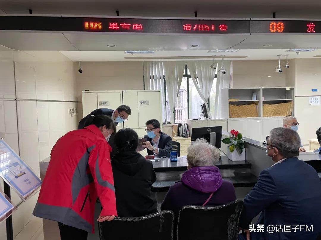 上海过户几天拿证,上海过户拿房产证最快几天