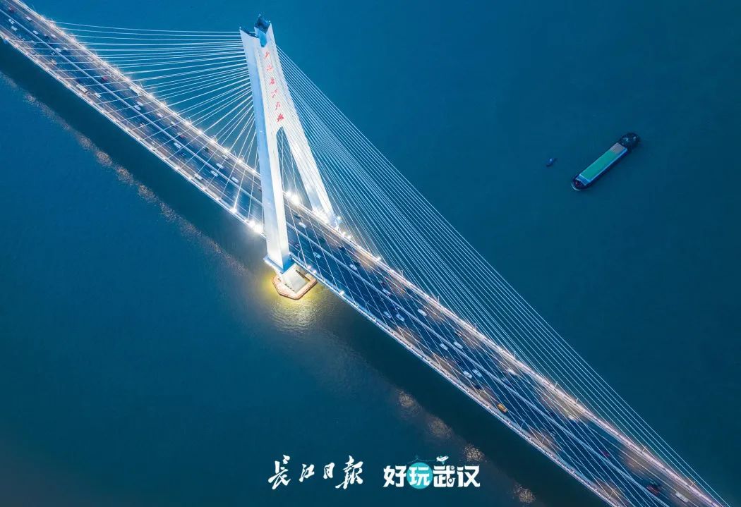 武汉70周年的变化发展,湖北武汉70年荆楚巨变