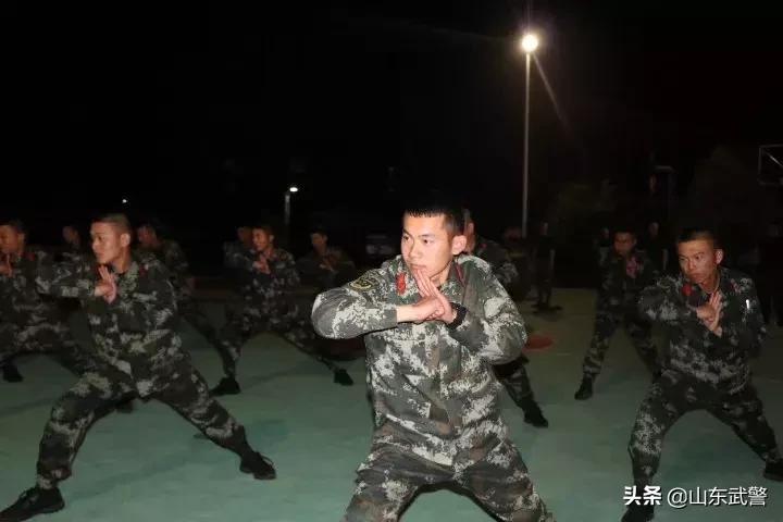 炎炎烈日算什么，成为拥有“硬核”技能的夏训达人“燃”起来！